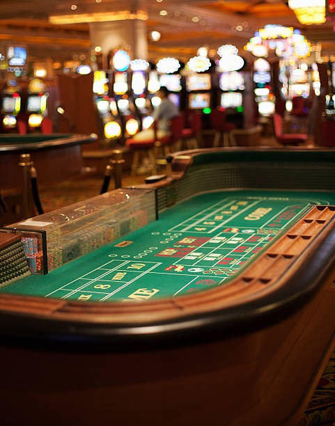 1bandar platform overview showing sportsbook, live dealer, slots, and esports